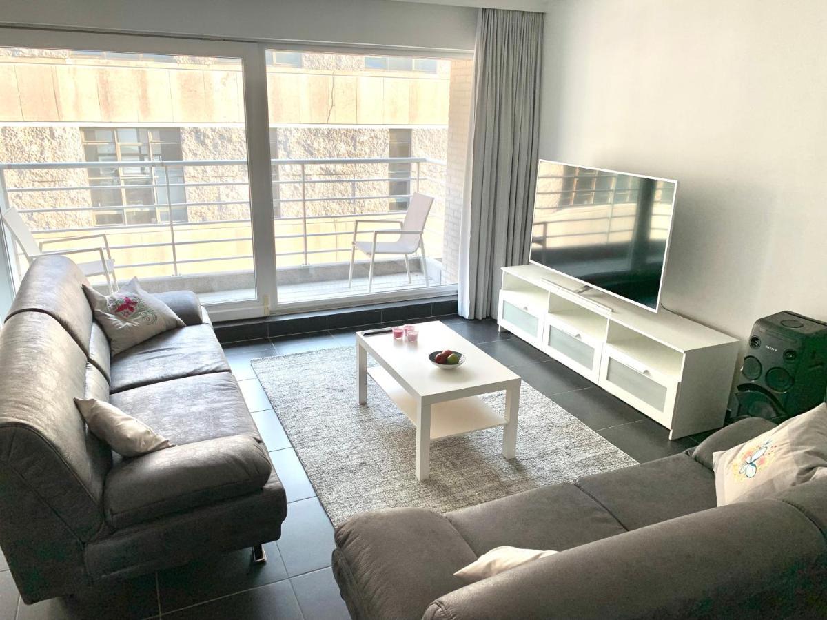 Vakantieappartement Emiel Centrum Oostende Met Garage Luaran gambar