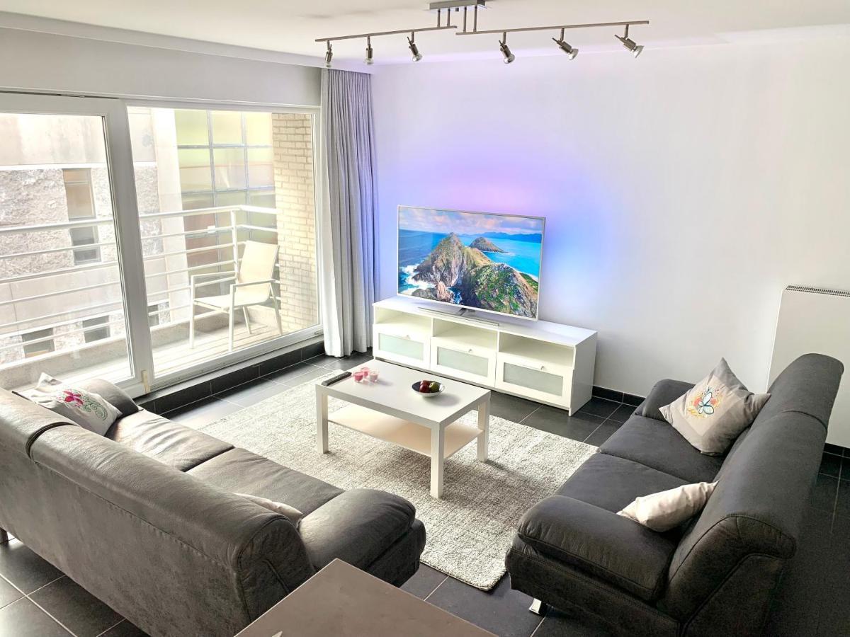 Vakantieappartement Emiel Centrum Oostende Met Garage Luaran gambar