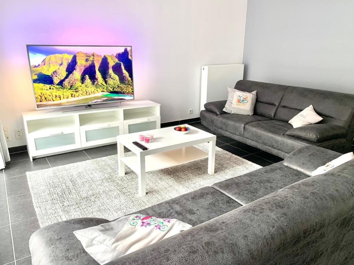 Vakantieappartement Emiel Centrum Oostende Met Garage Luaran gambar