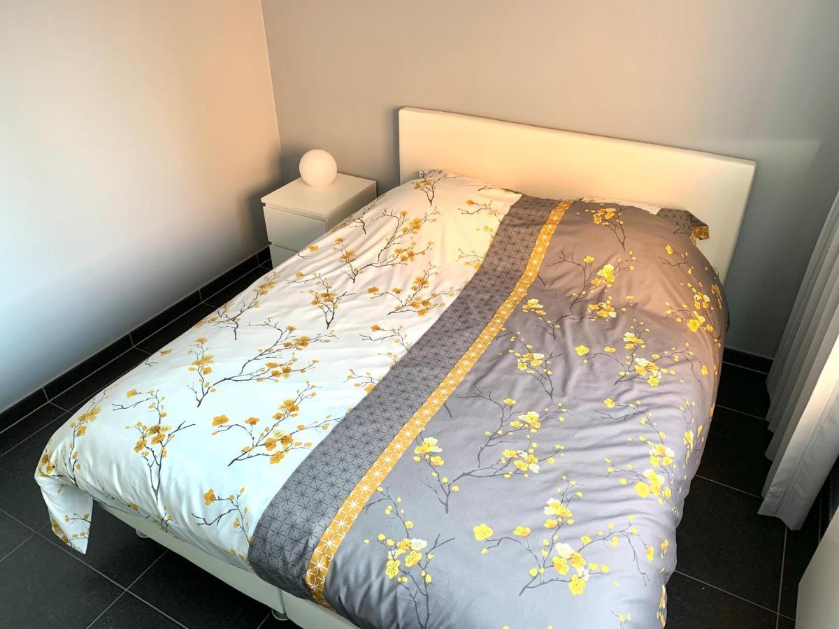Vakantieappartement Emiel Centrum Oostende Met Garage Luaran gambar