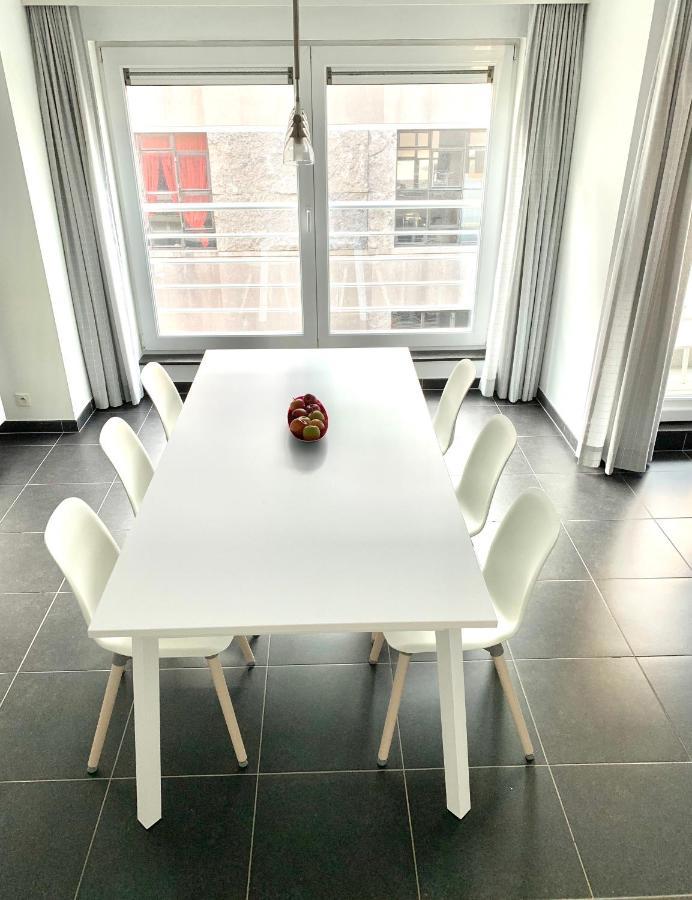 Vakantieappartement Emiel Centrum Oostende Met Garage Luaran gambar